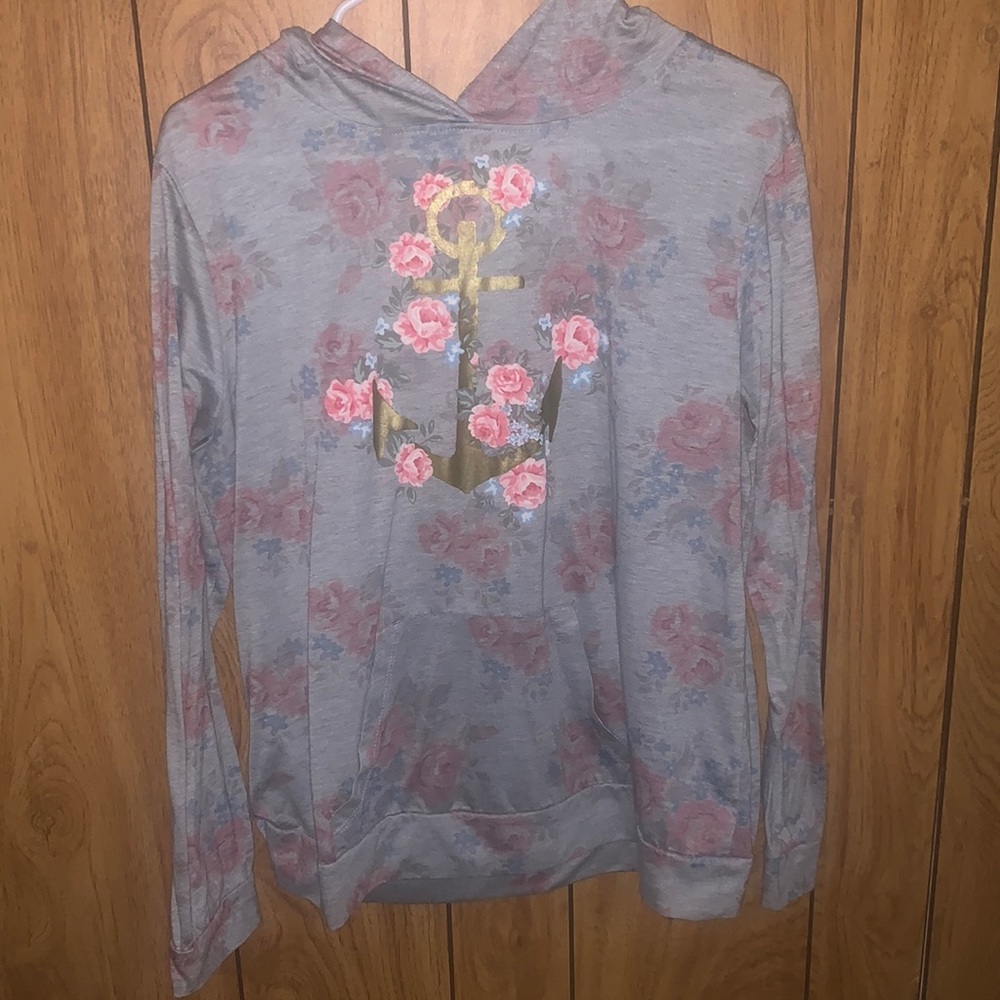 Hooded pull over shirt with pockets